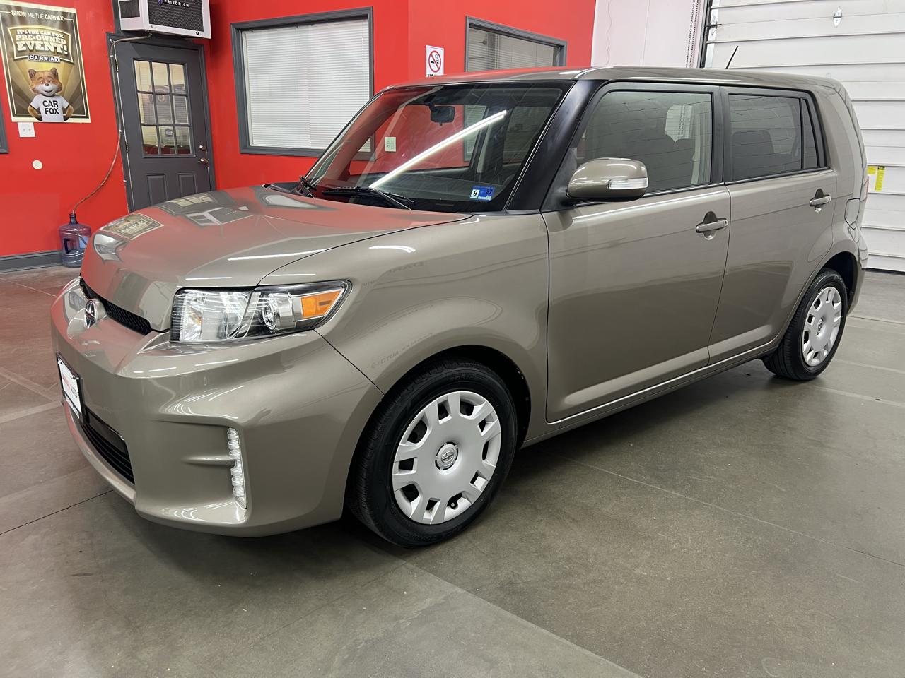 Scion xB  2015