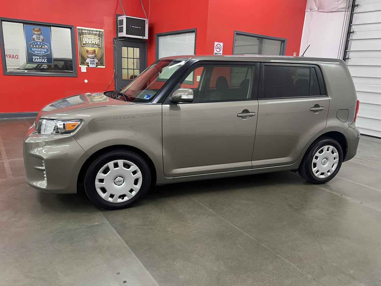 Scion xB  2015