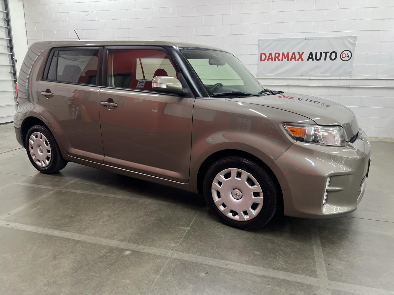 Scion xB  2015