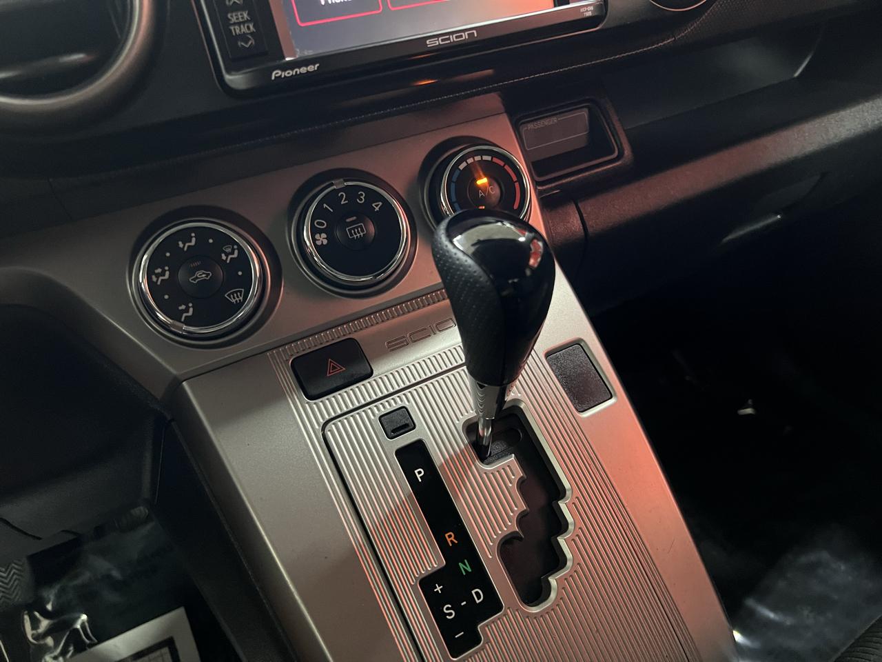 Scion xB  2015