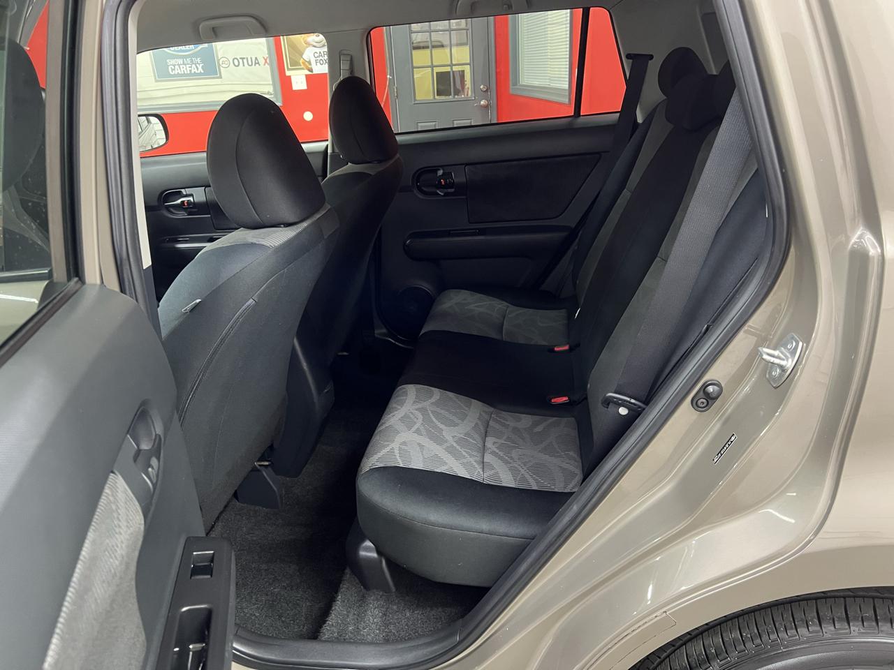 Scion xB  2015