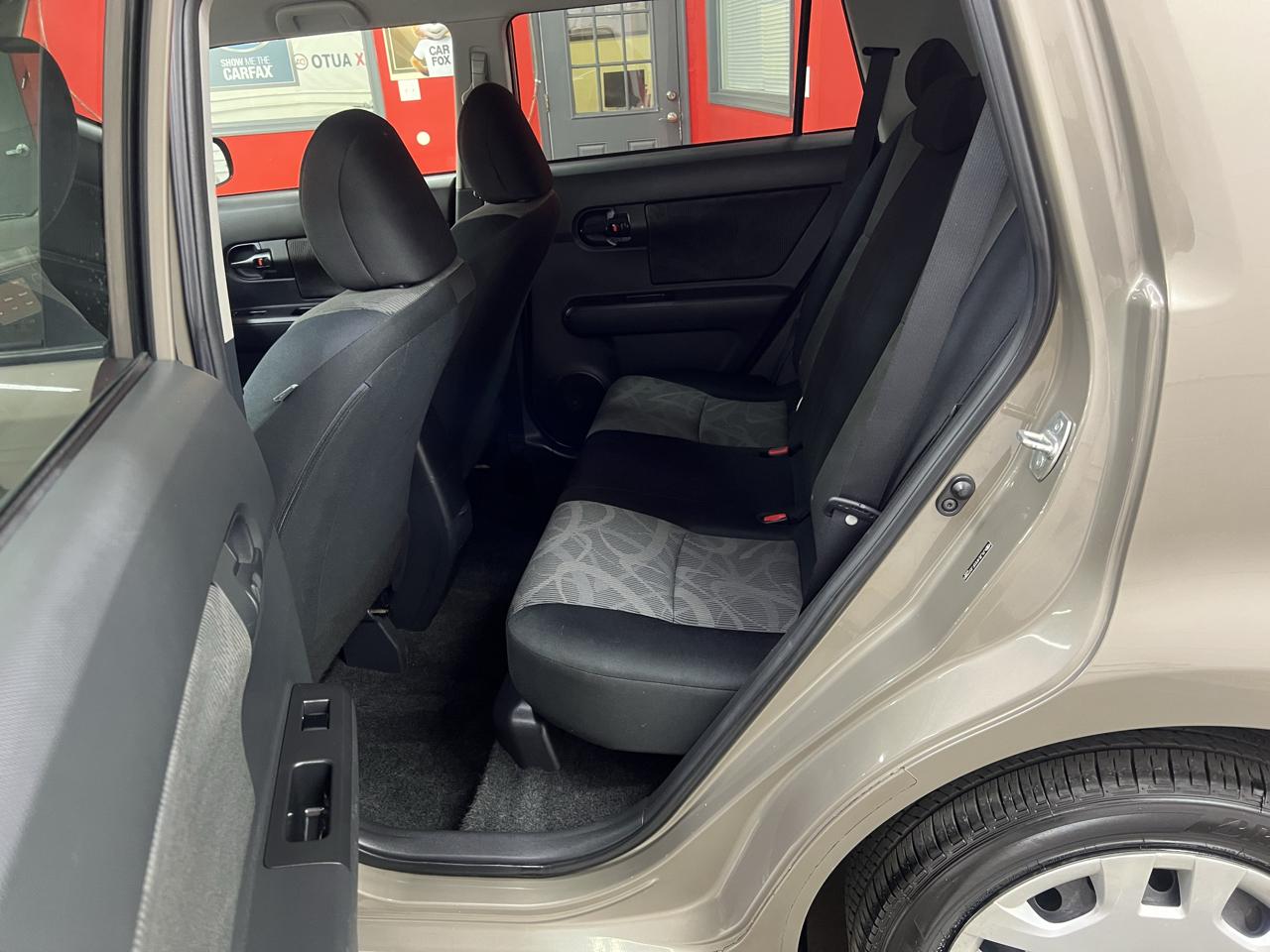 Scion xB  2015