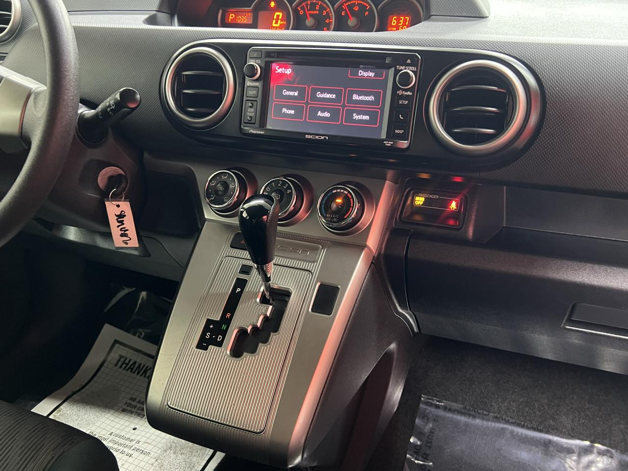 Scion xB  2015