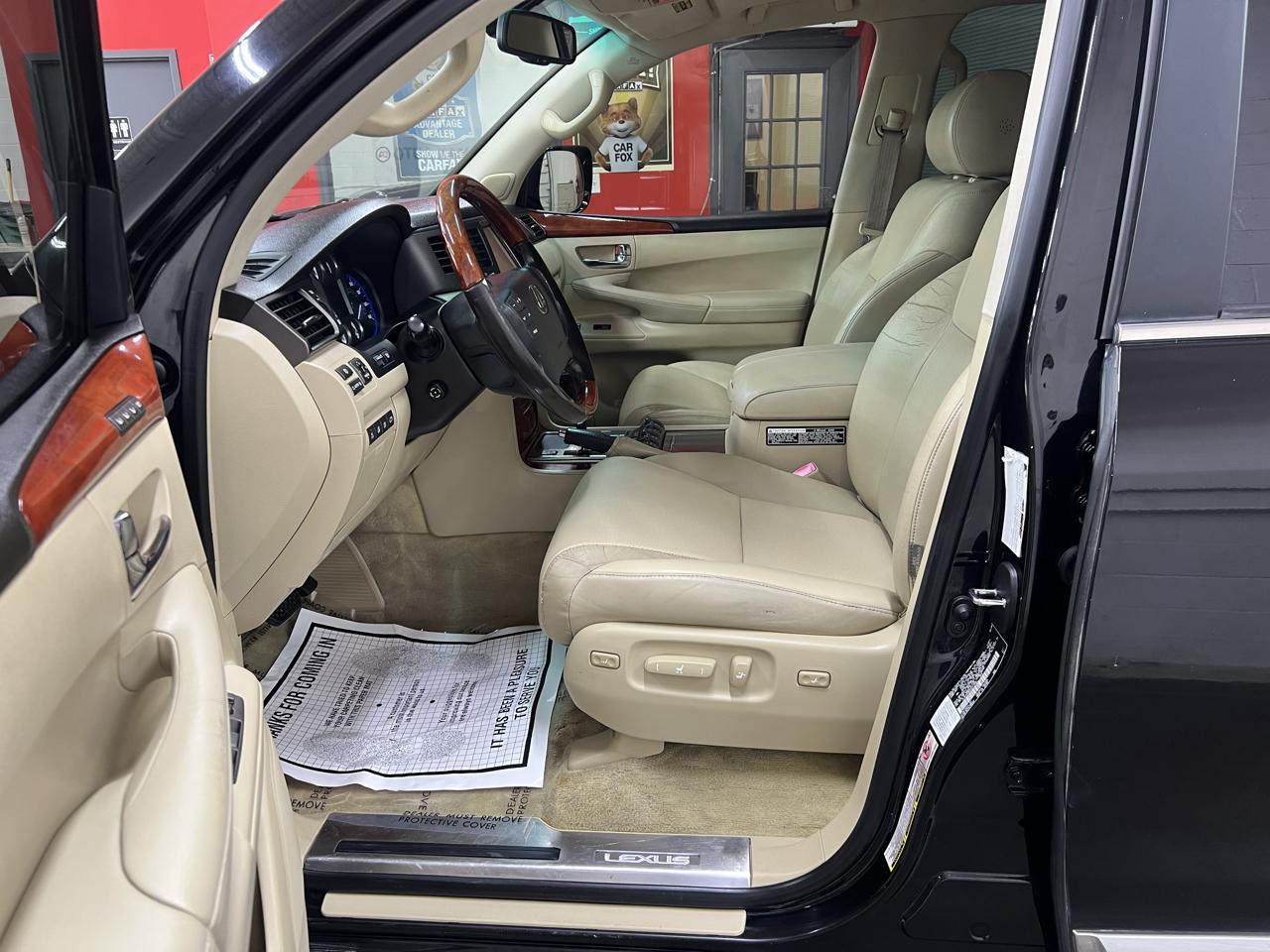 Lexus LX 570 Sport Utility 2008
