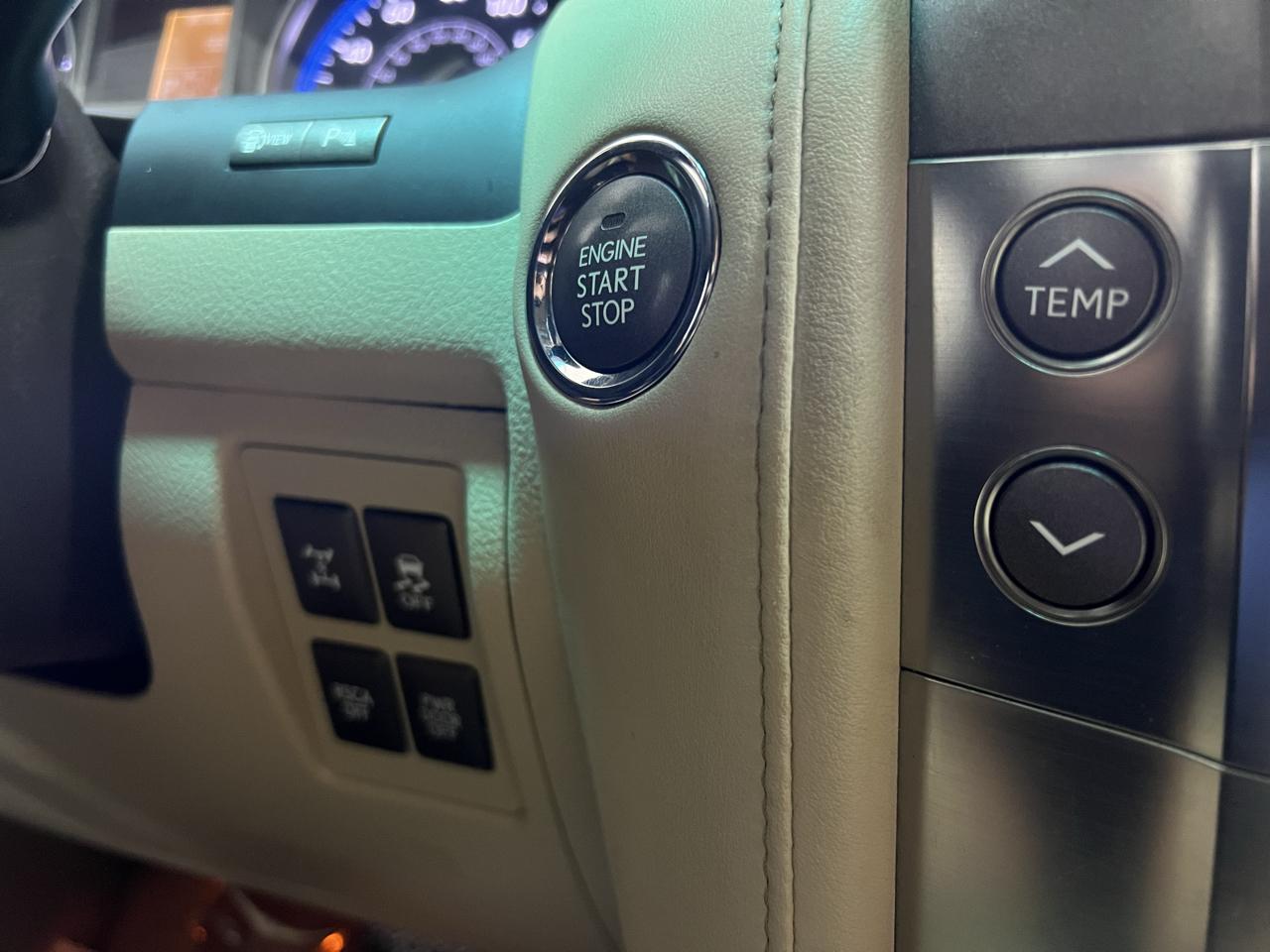 Lexus LX 570 Sport Utility 2008