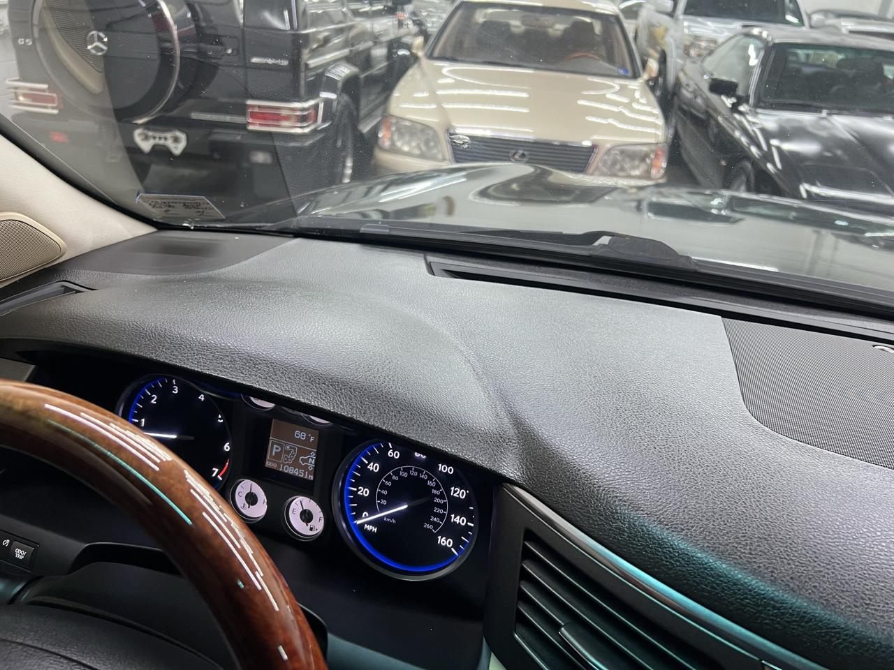 Lexus LX 570 Sport Utility 2008