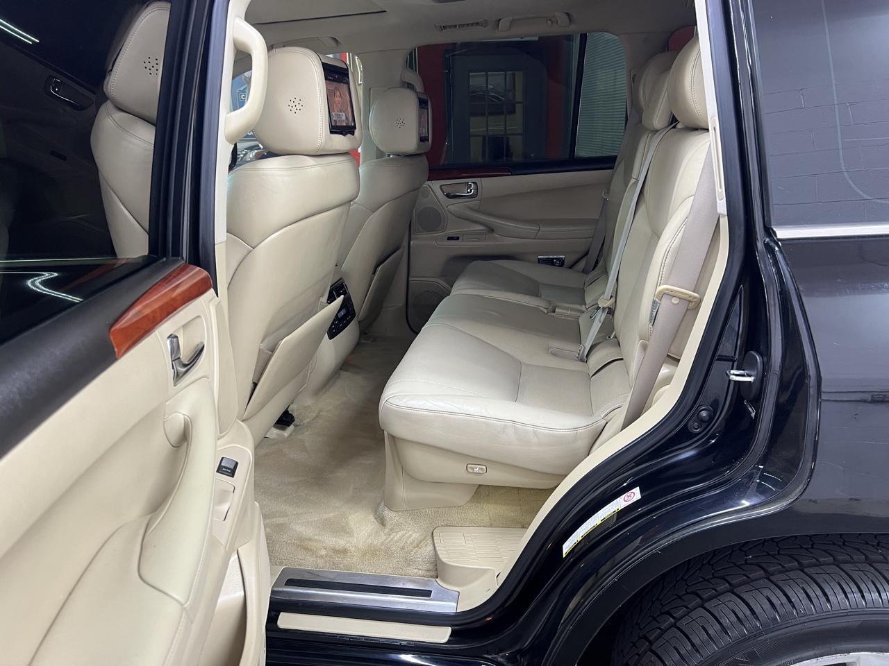 Lexus LX 570 Sport Utility 2008