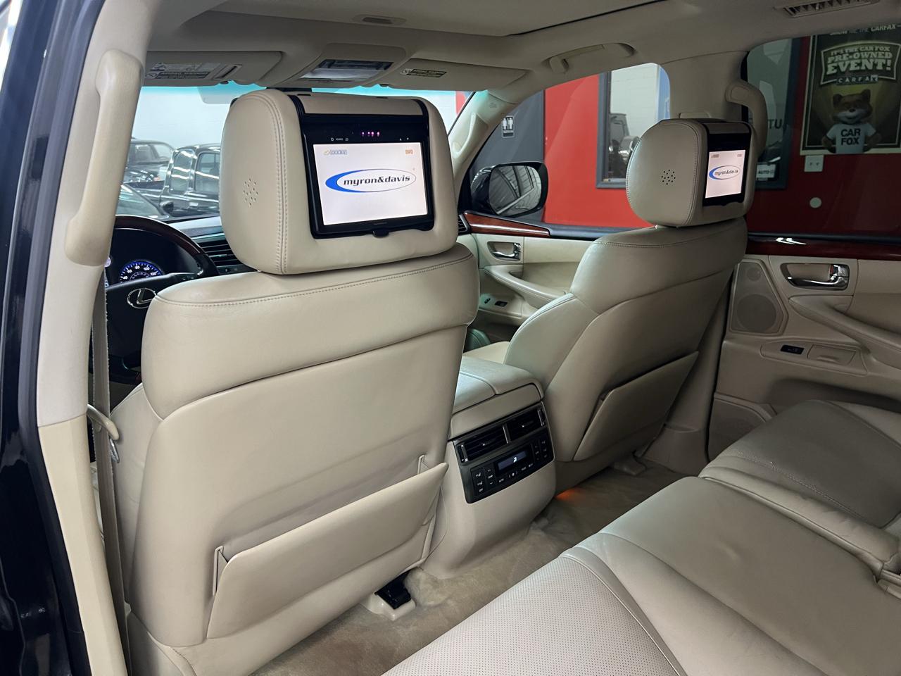 Lexus LX 570 Sport Utility 2008