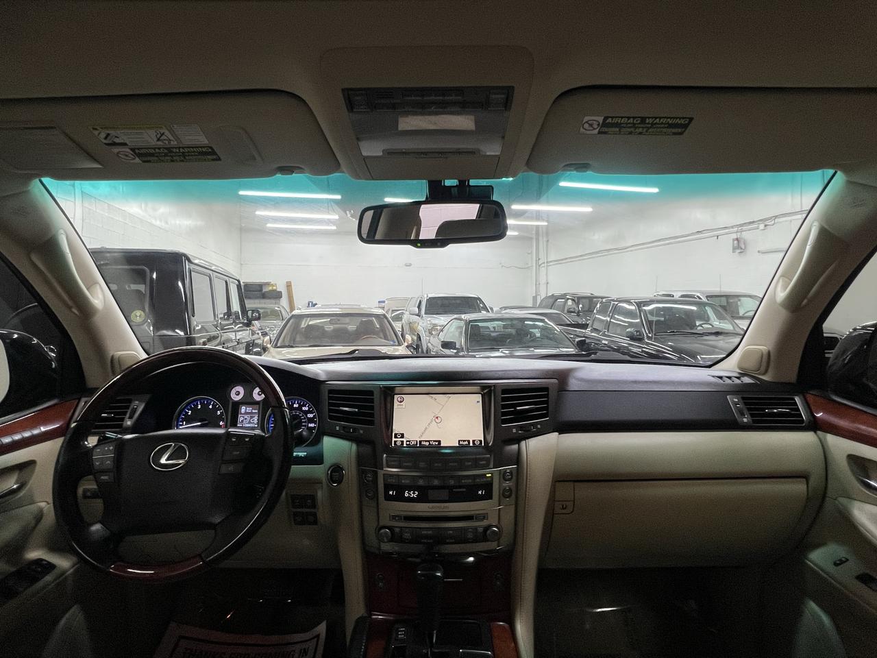 Lexus LX 570 Sport Utility 2008
