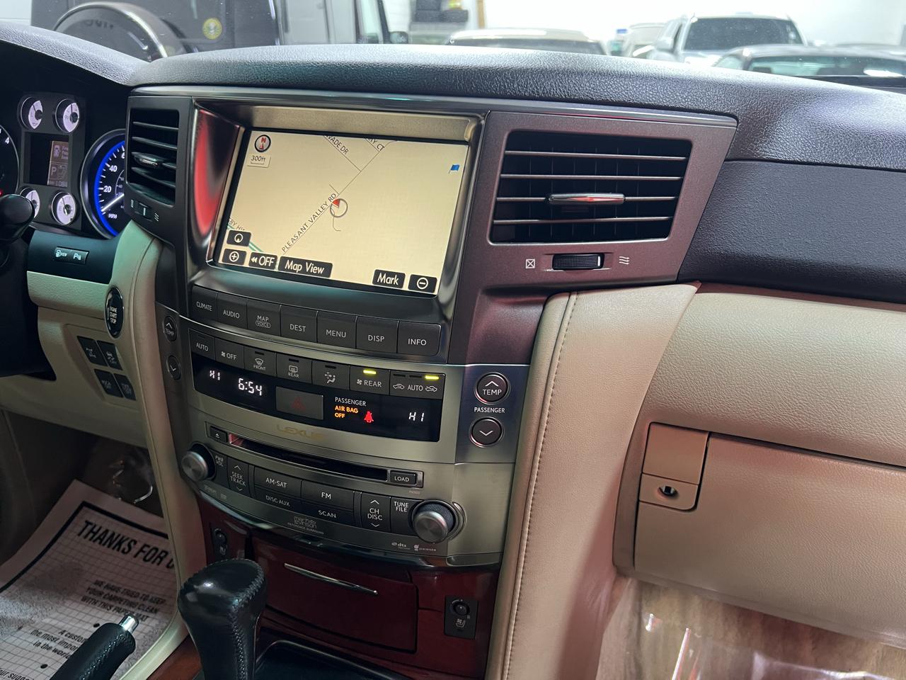 Lexus LX 570 Sport Utility 2008