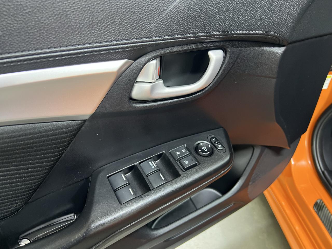 Honda Civic Si Sedan 6-Speed MT 2015