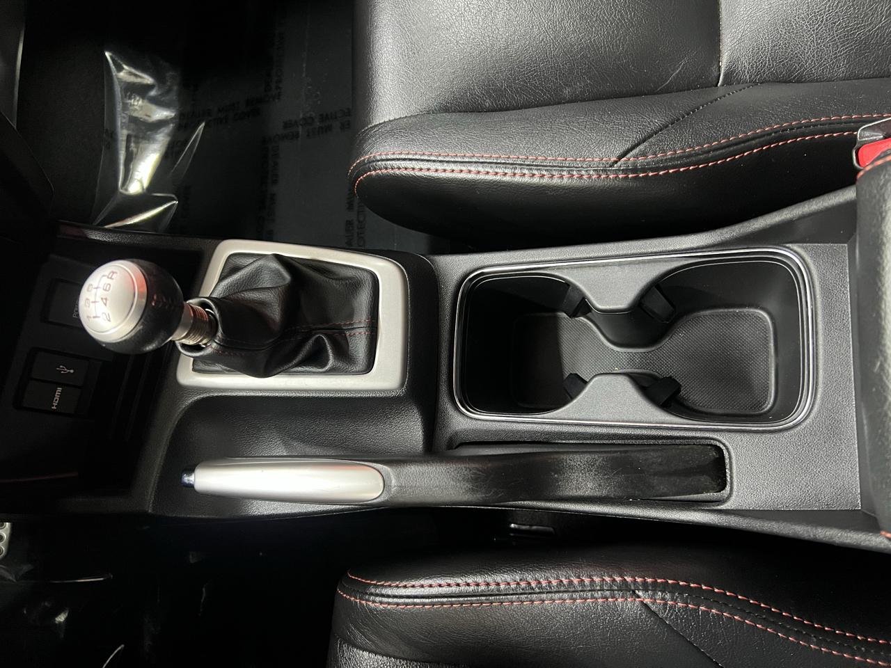 Honda Civic Si Sedan 6-Speed MT 2015