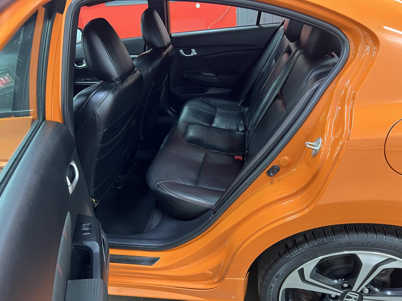 Honda Civic Si Sedan 6-Speed MT 2015
