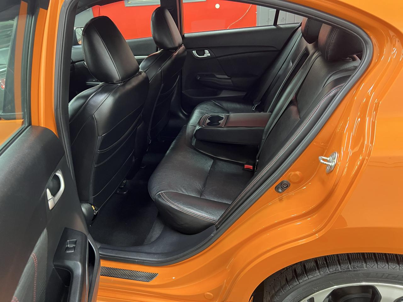 Honda Civic Si Sedan 6-Speed MT 2015