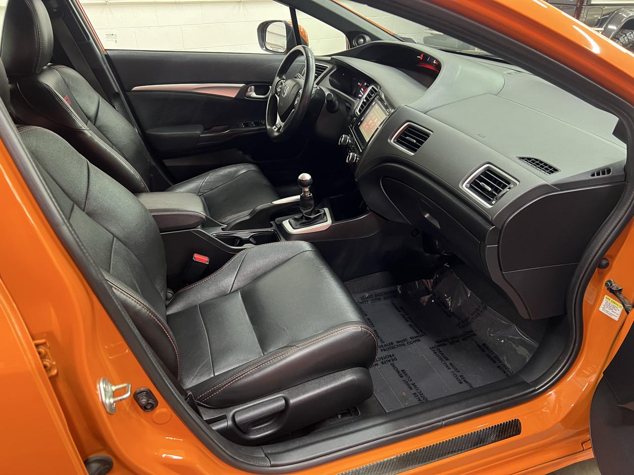 Honda Civic Si Sedan 6-Speed MT 2015