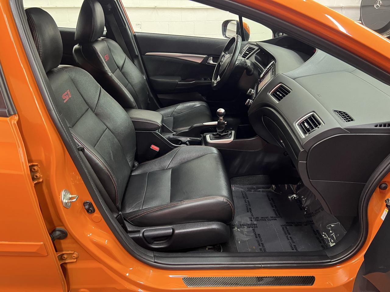 Honda Civic Si Sedan 6-Speed MT 2015