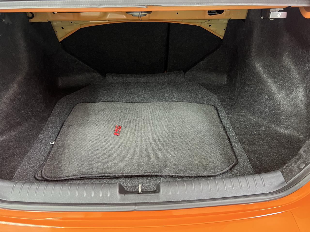 Honda Civic Si Sedan 6-Speed MT 2015