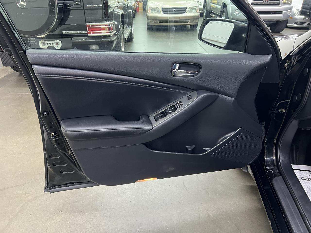 Nissan Altima 3.5 SE 2007