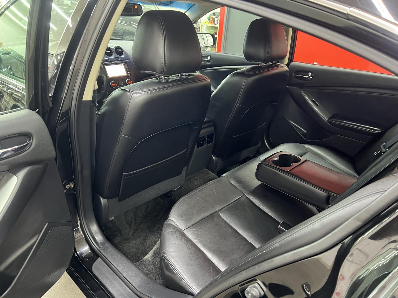 Nissan Altima 3.5 SE 2007