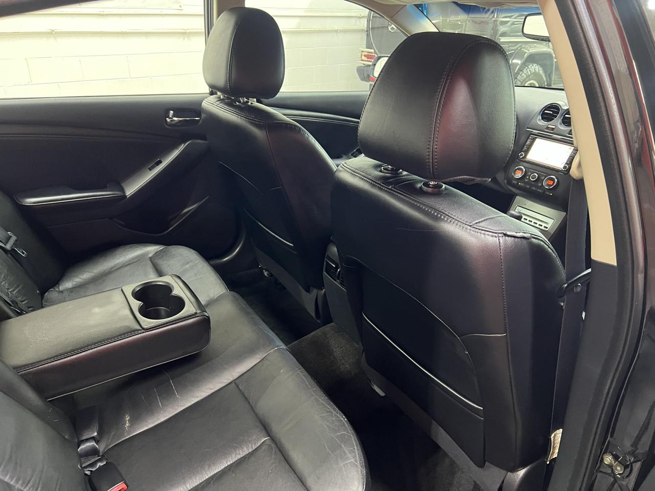 Nissan Altima 3.5 SE 2007