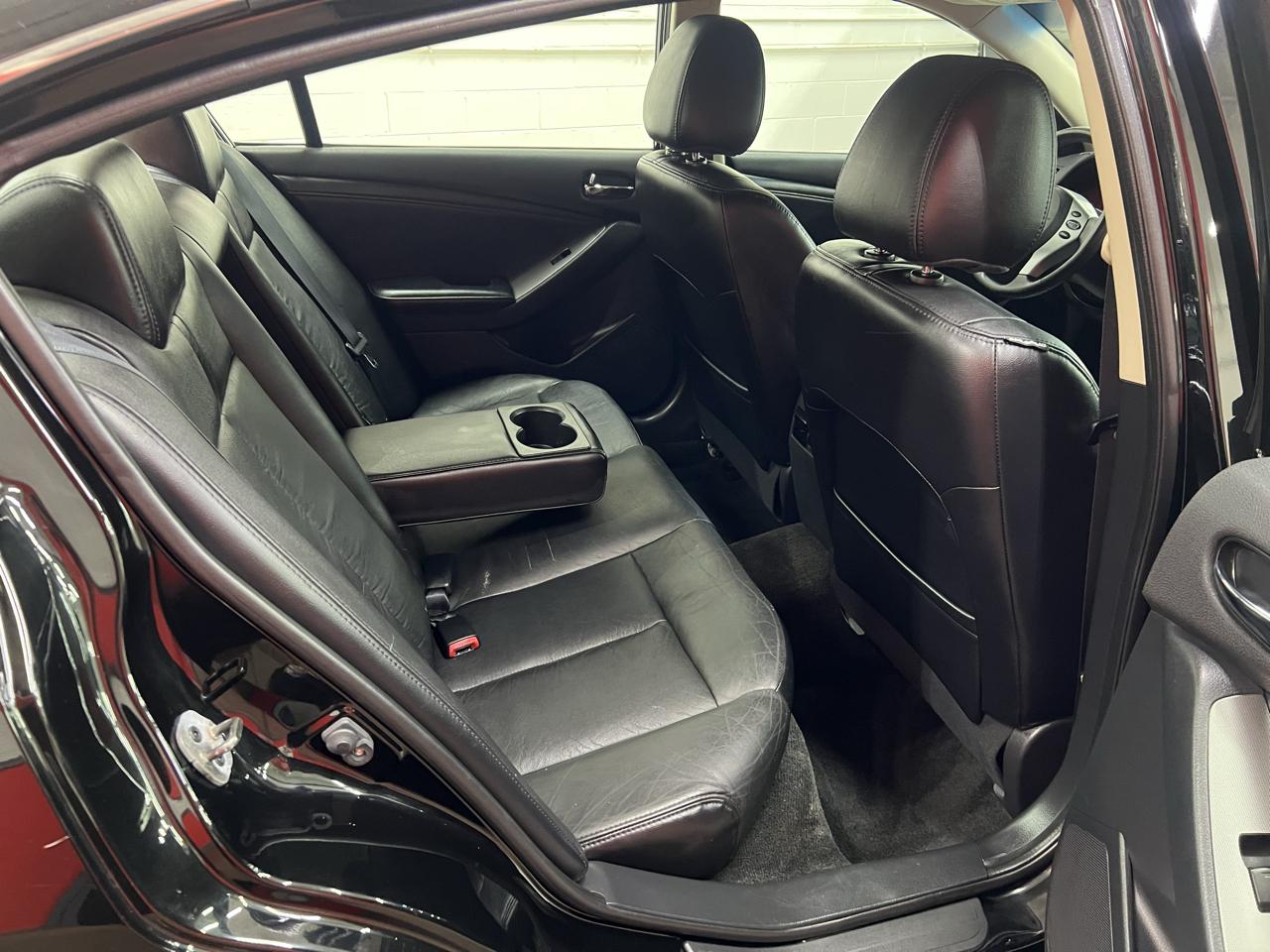 Nissan Altima 3.5 SE 2007