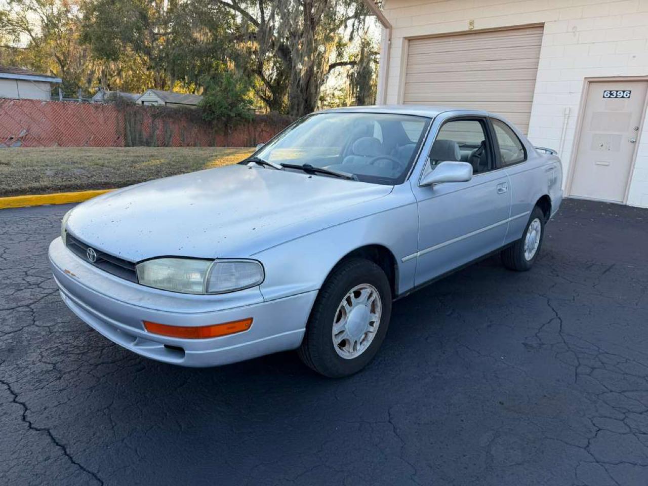 Toyota Camry LE coupe 1994