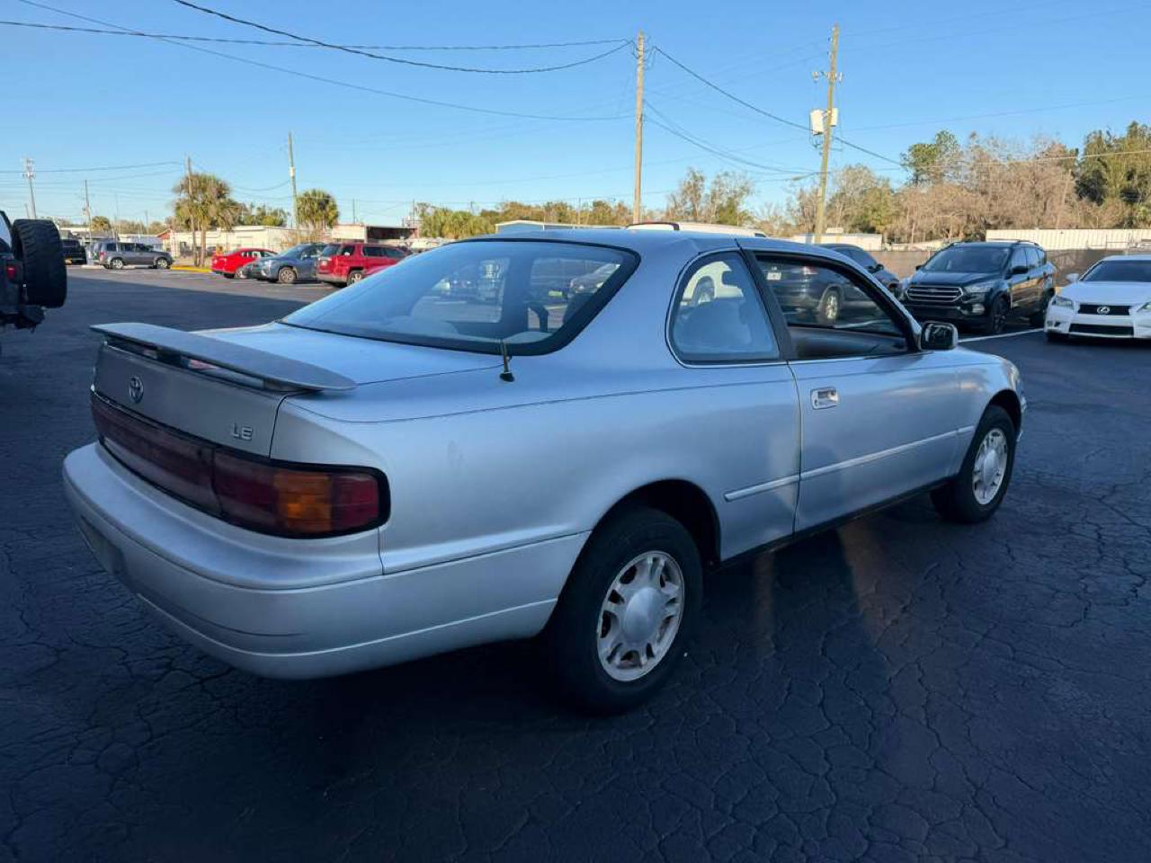 Toyota Camry LE coupe 1994