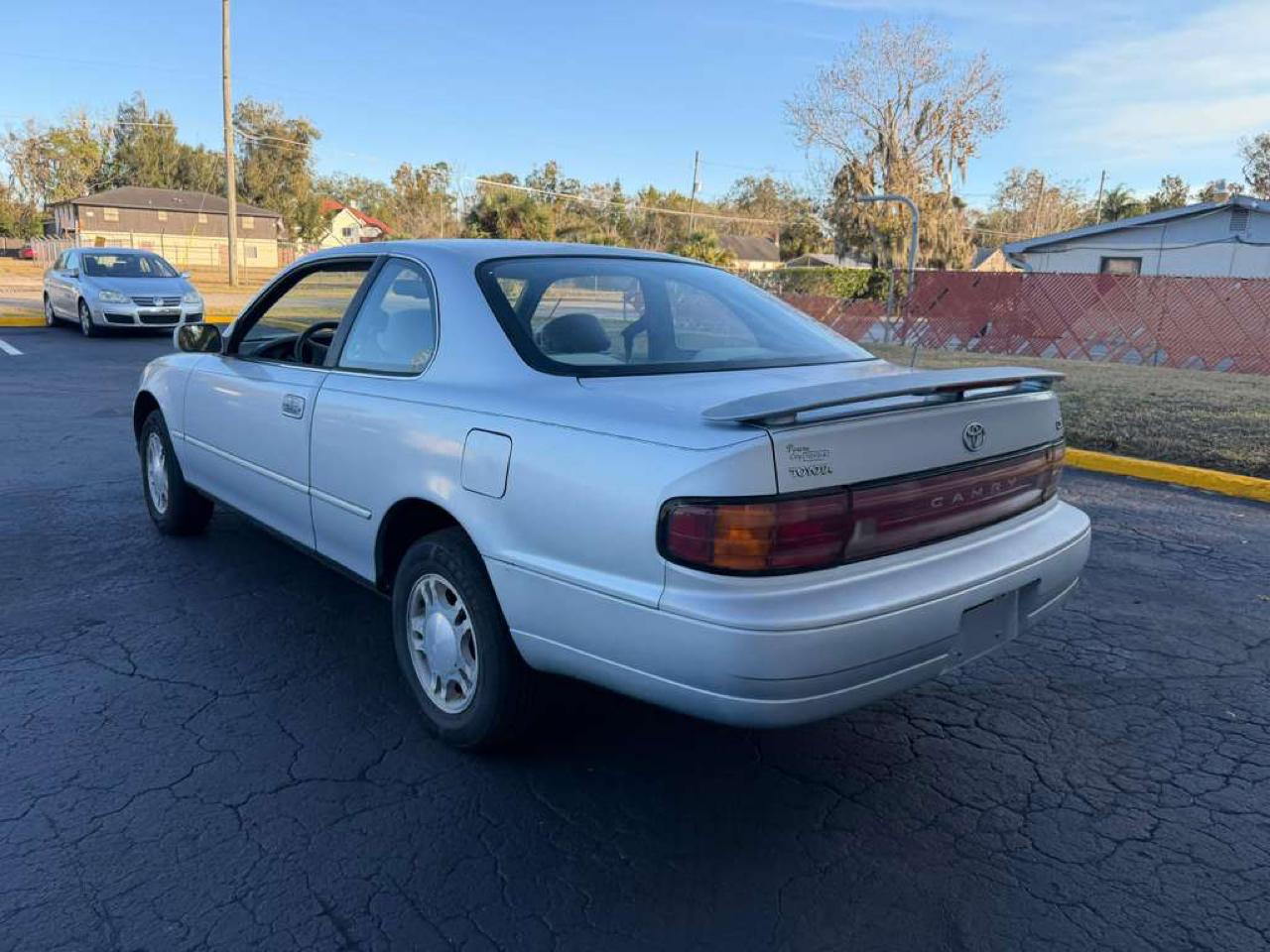 Toyota Camry LE coupe 1994