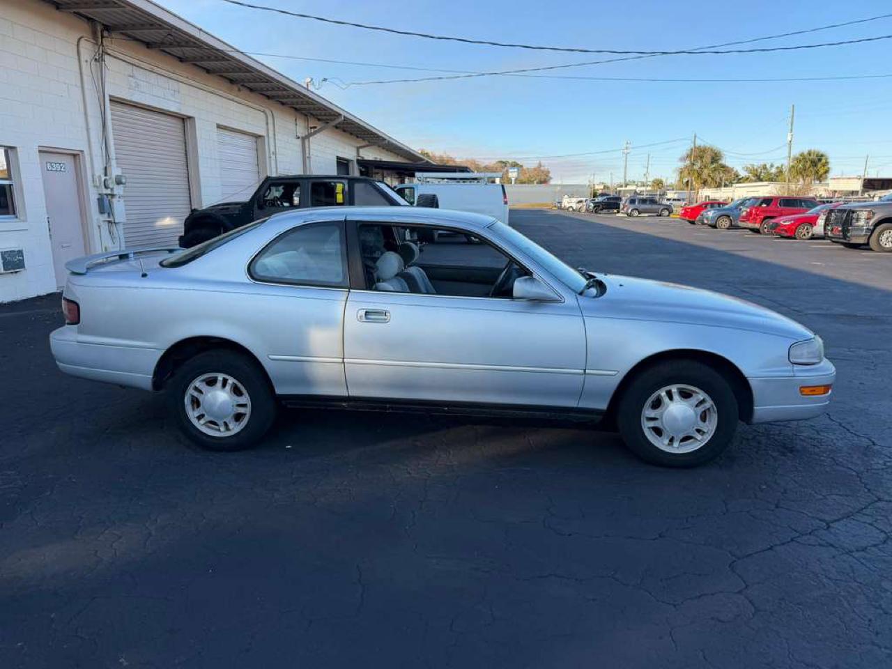 Toyota Camry LE coupe 1994