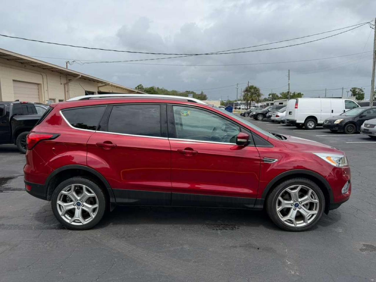 Ford Escape Titanium FWD 2019
