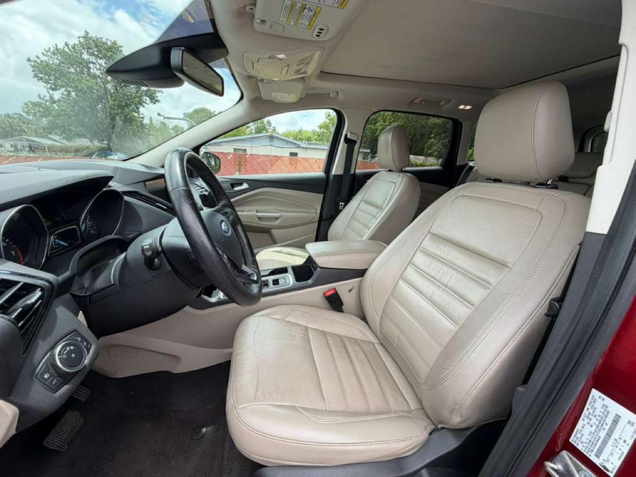 Ford Escape Titanium FWD 2019