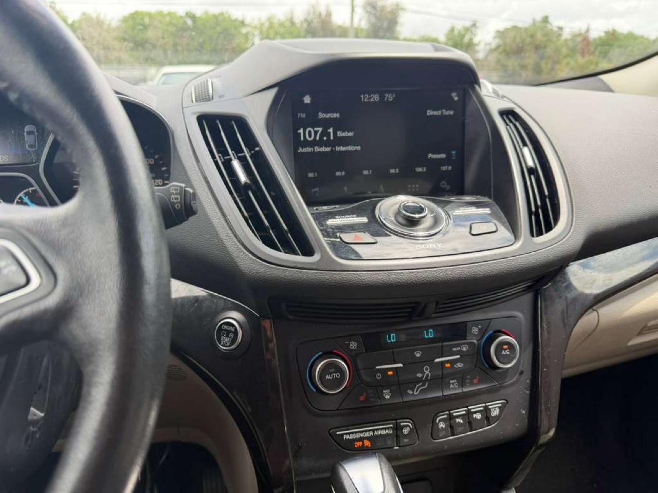 Ford Escape Titanium FWD 2019