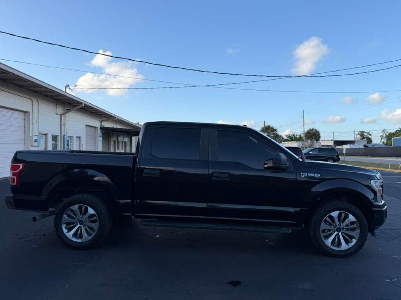 Ford F-150 2WD Reg Cab 126" FX2 Tremor 2018
