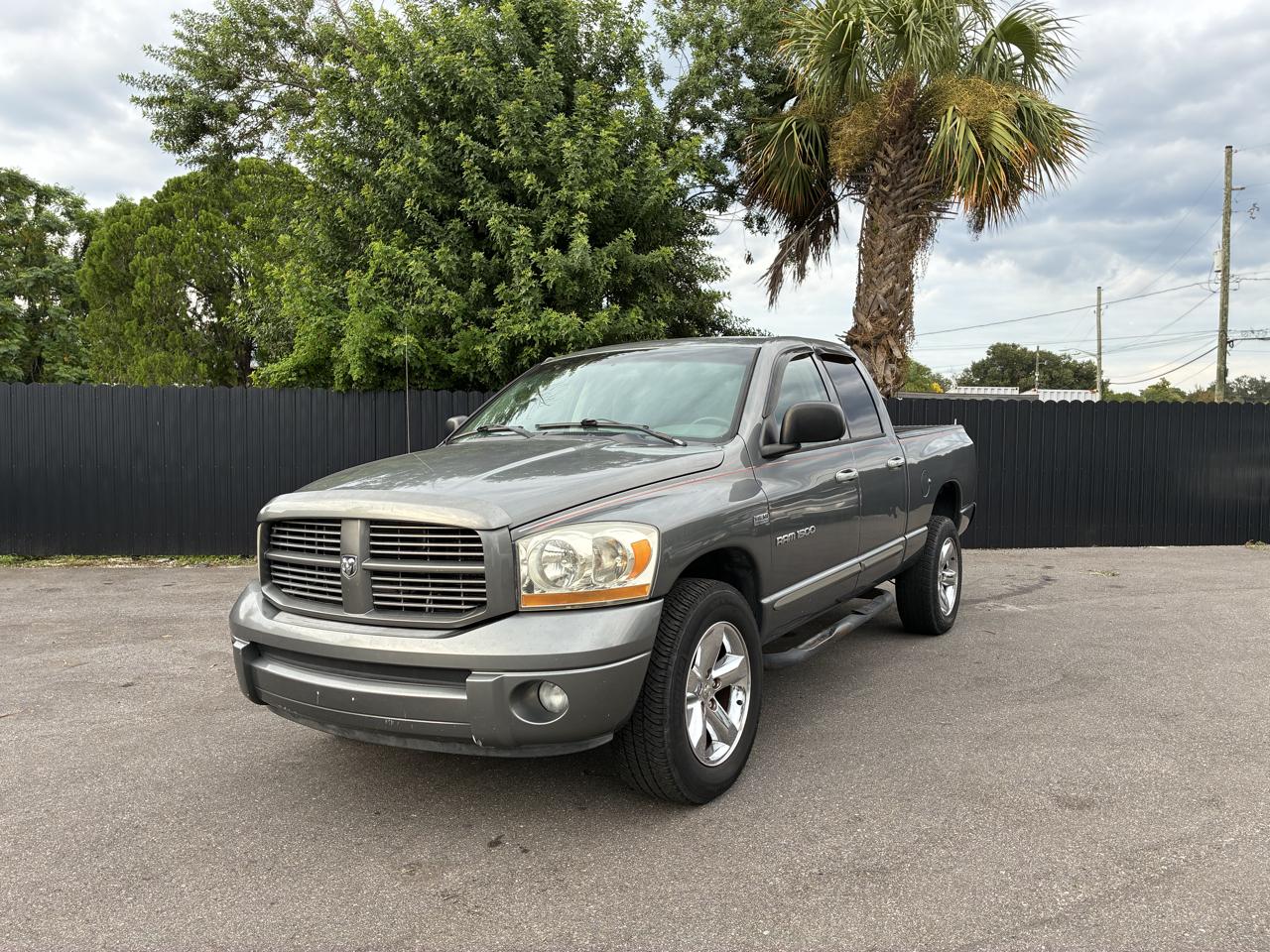 Dodge Ram 1500 TRX4 Off Road Quad Cab 4WD 2006