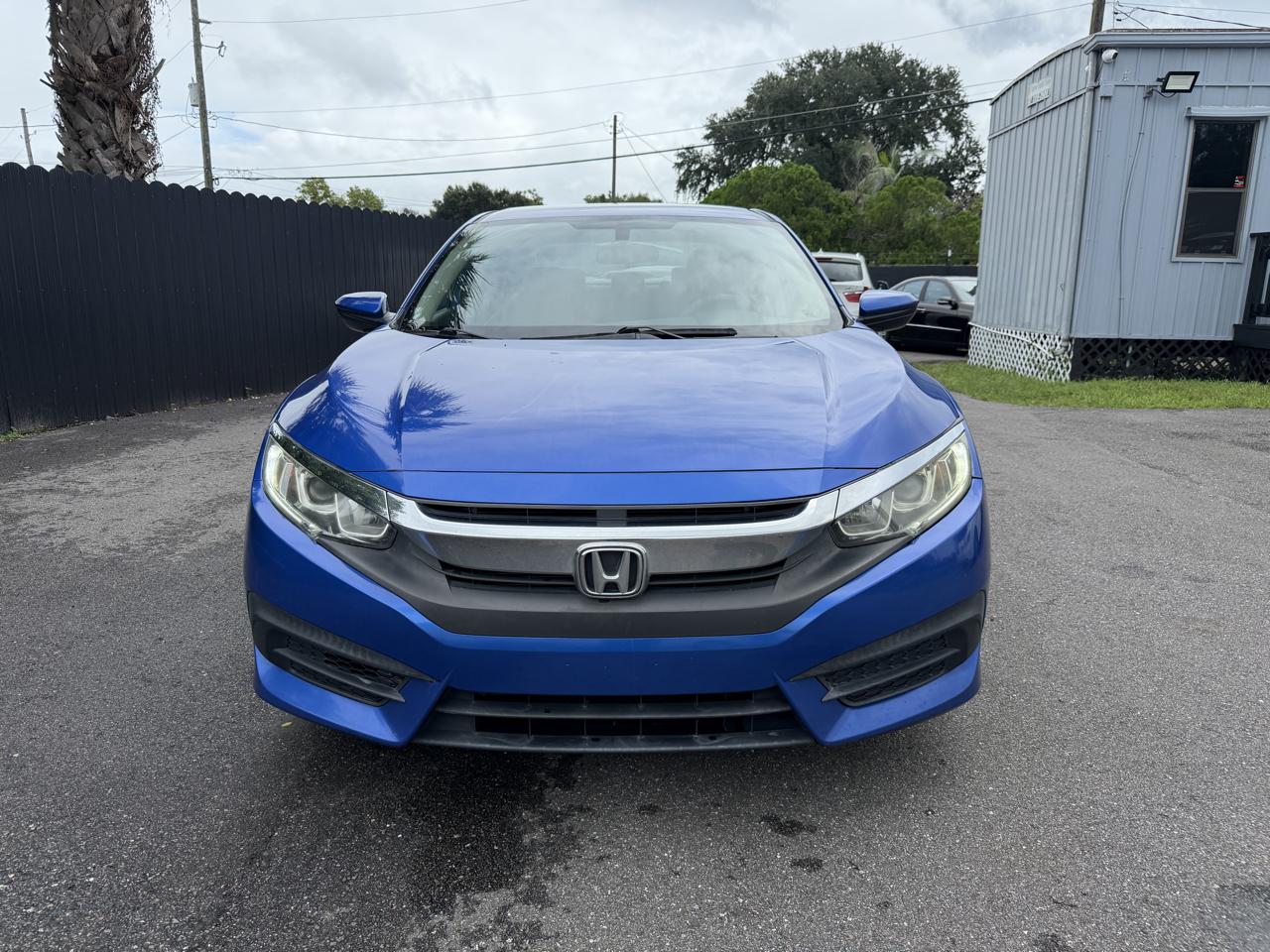 Honda Civic LX Sedan CVT 2016
