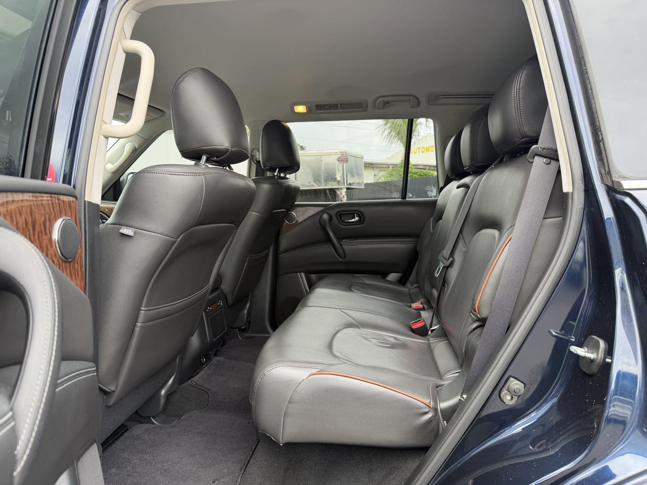 Nissan Armada Platinum 2WD 2017