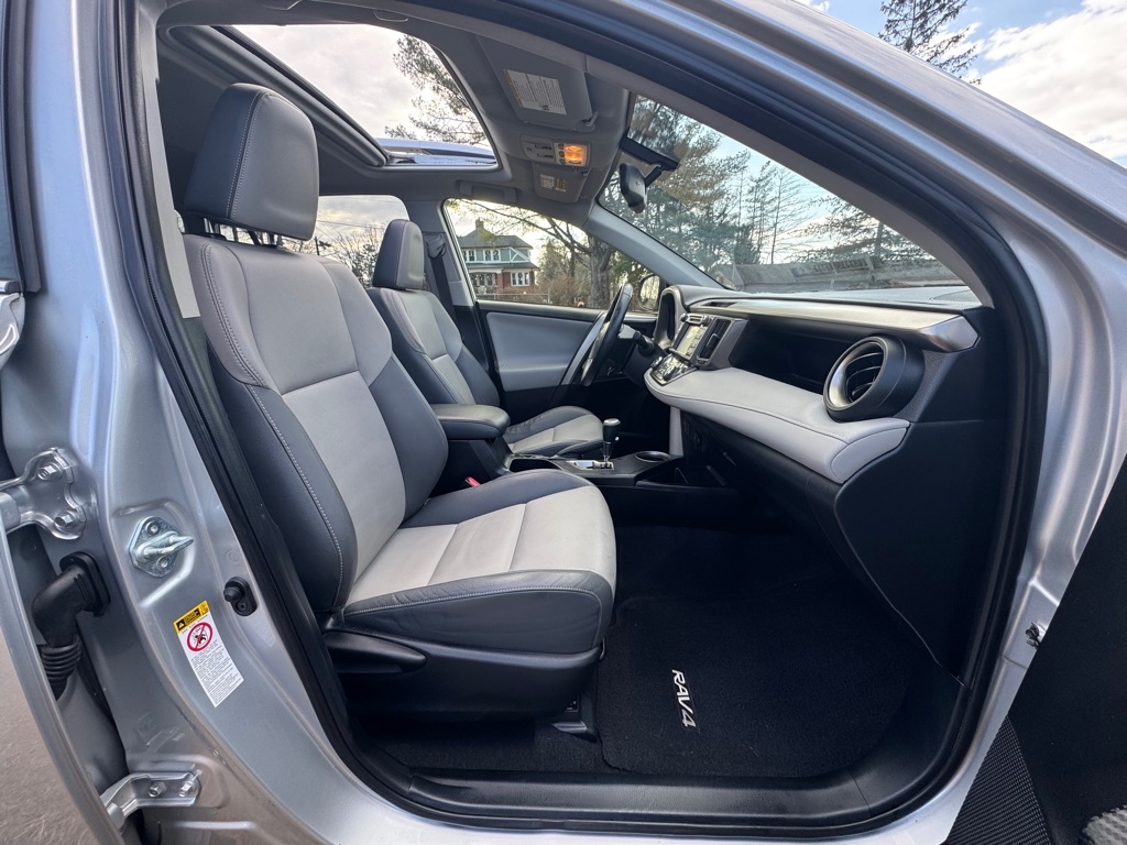 Toyota RAV4 Limited AWD 2015