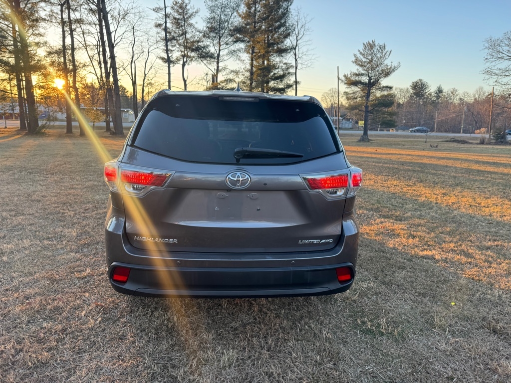 Toyota Highlander Limited AWD V6 2015