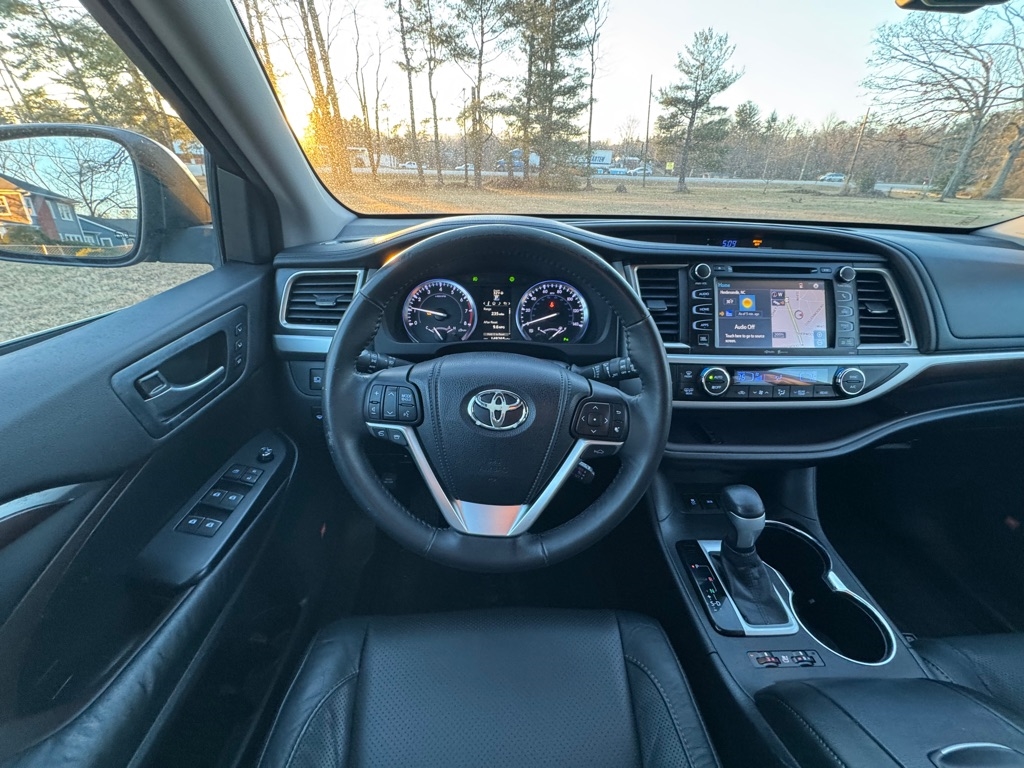 Toyota Highlander Limited AWD V6 2015