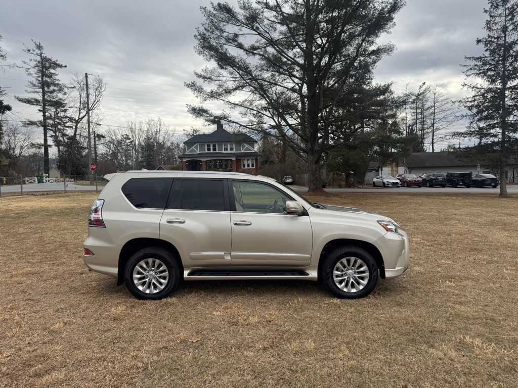 Lexus GX 460 Base 2016