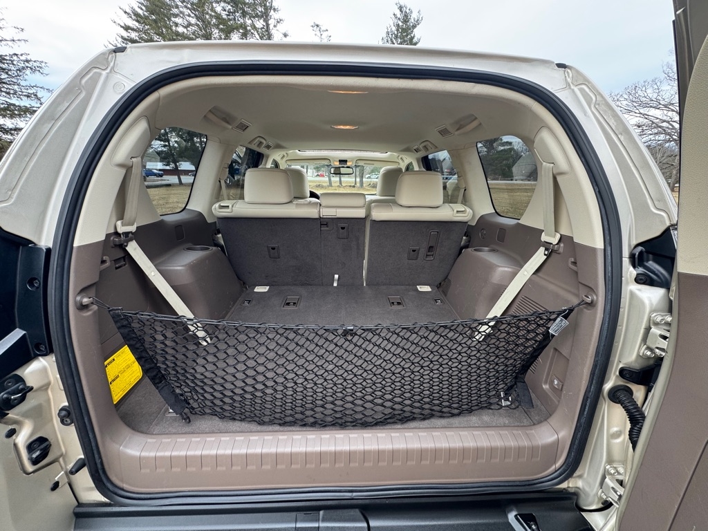 Lexus GX 460 Base 2016