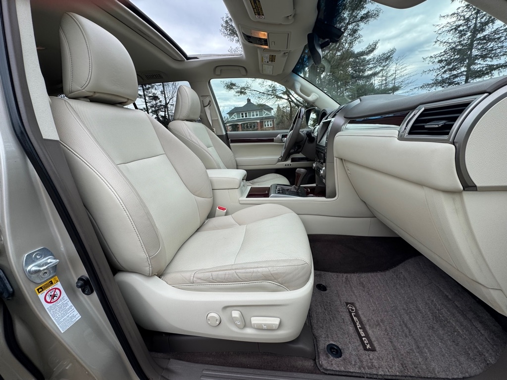 Lexus GX 460 Base 2016