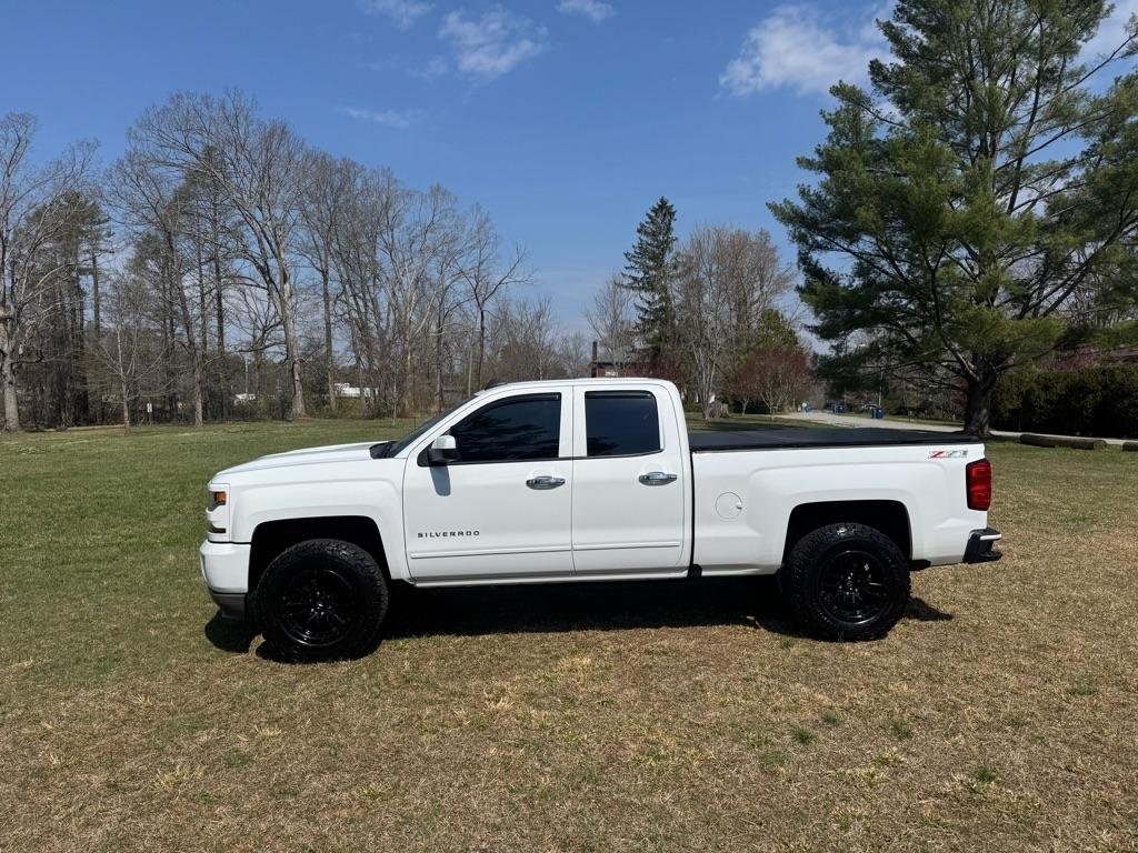 Chevrolet Silverado 1500 LT Double Cab 4WD 2017