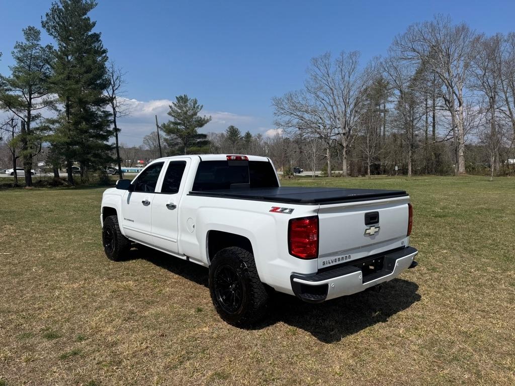 Chevrolet Silverado 1500 LT Double Cab 4WD 2017