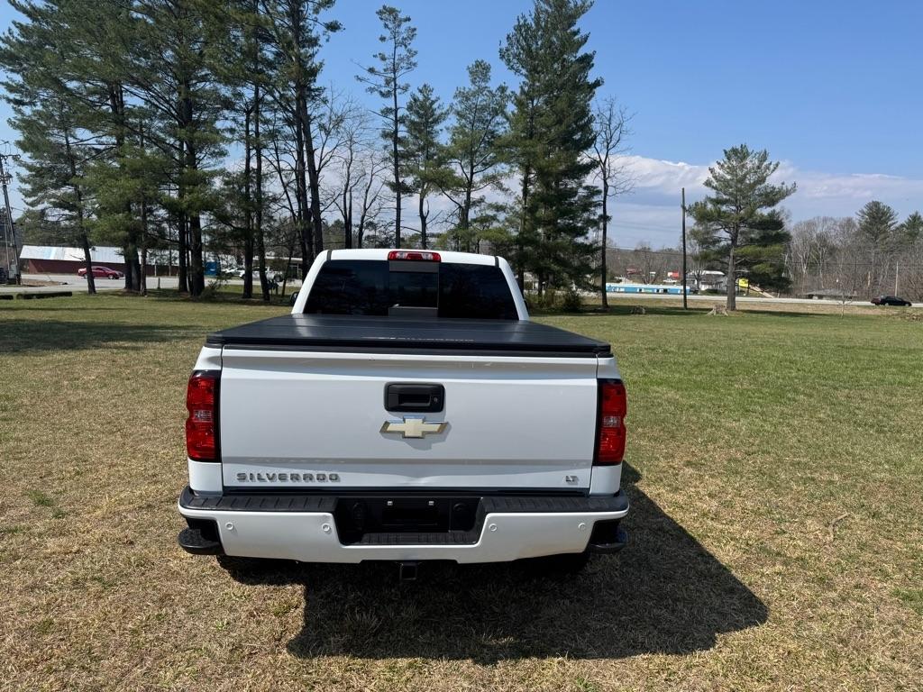 Chevrolet Silverado 1500 LT Double Cab 4WD 2017