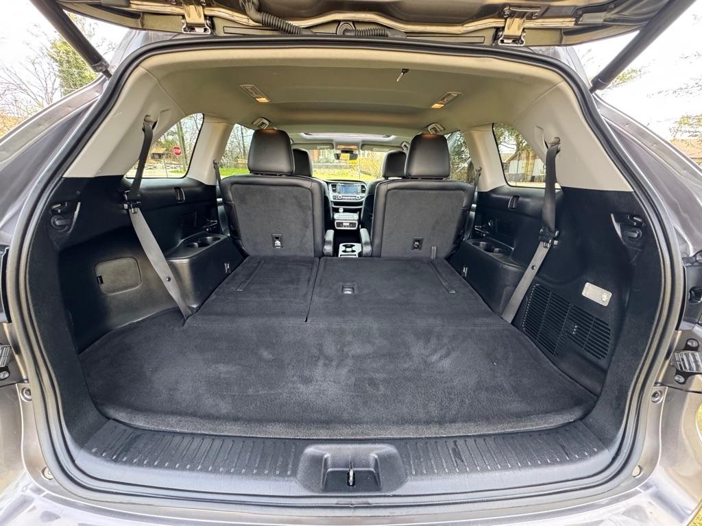 Toyota Highlander SE AWD V6 2017