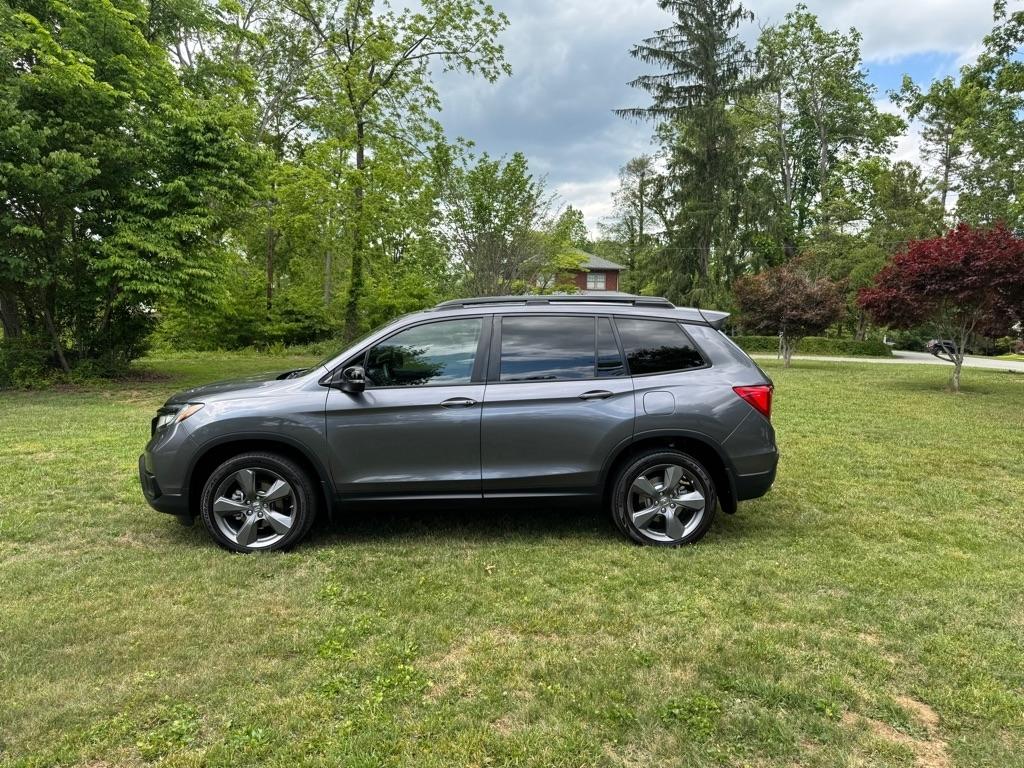 Honda Passport Touring AWD 2019