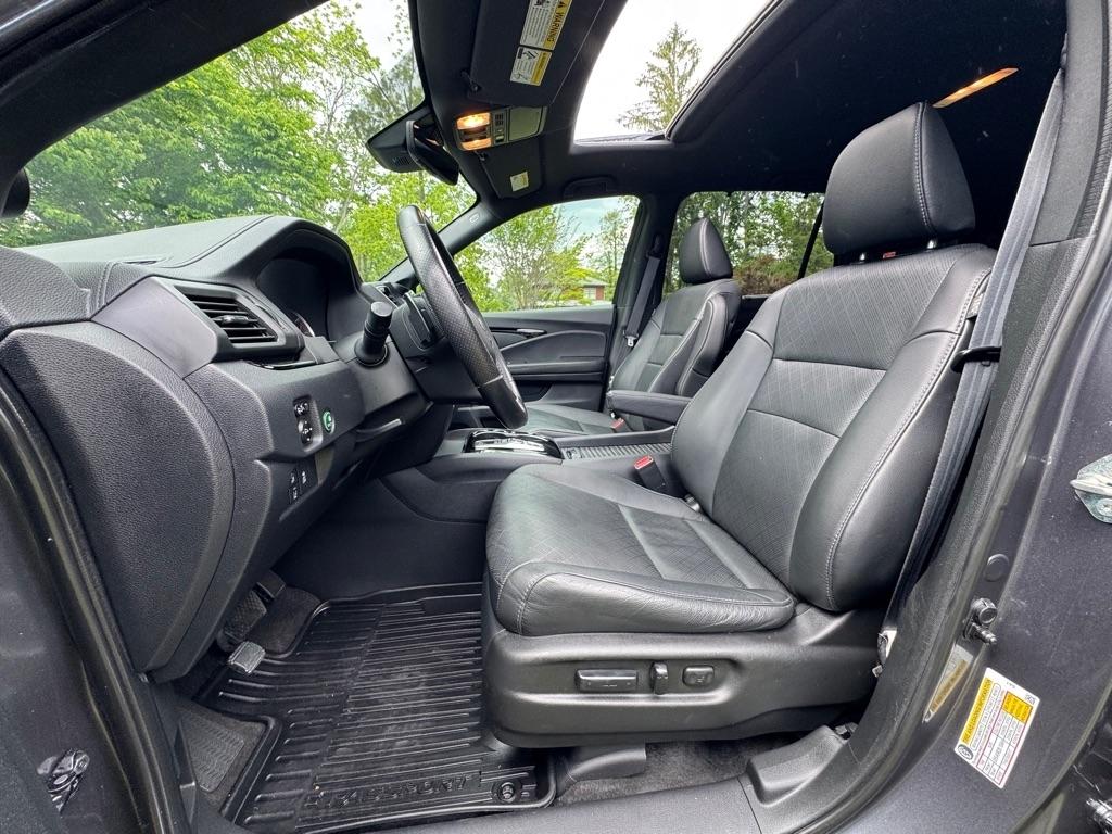 Honda Passport Touring AWD 2019