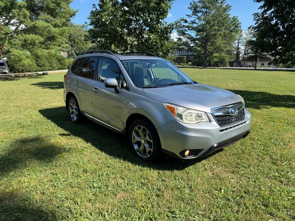 Subaru Forester 2.5i Touring 2015