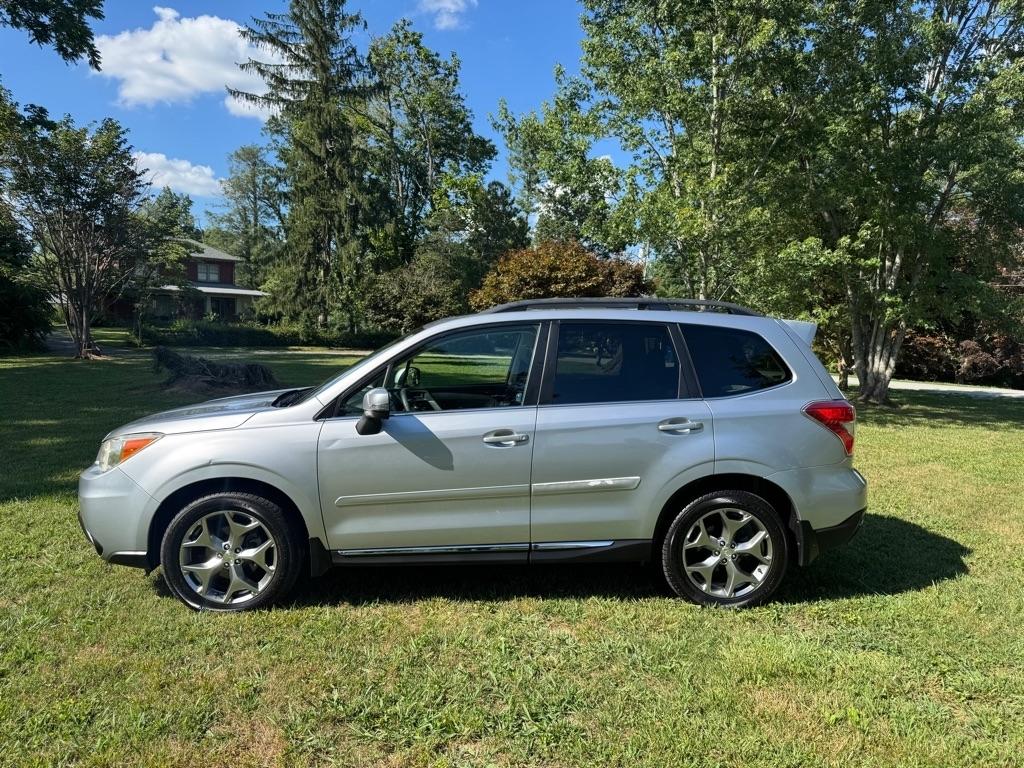 Subaru Forester 2.5i Touring 2015